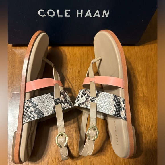 🤎Cole Haan🤎Finley Grand Sandal, size 7.5, Python Multi Print - Picture 14 of 17